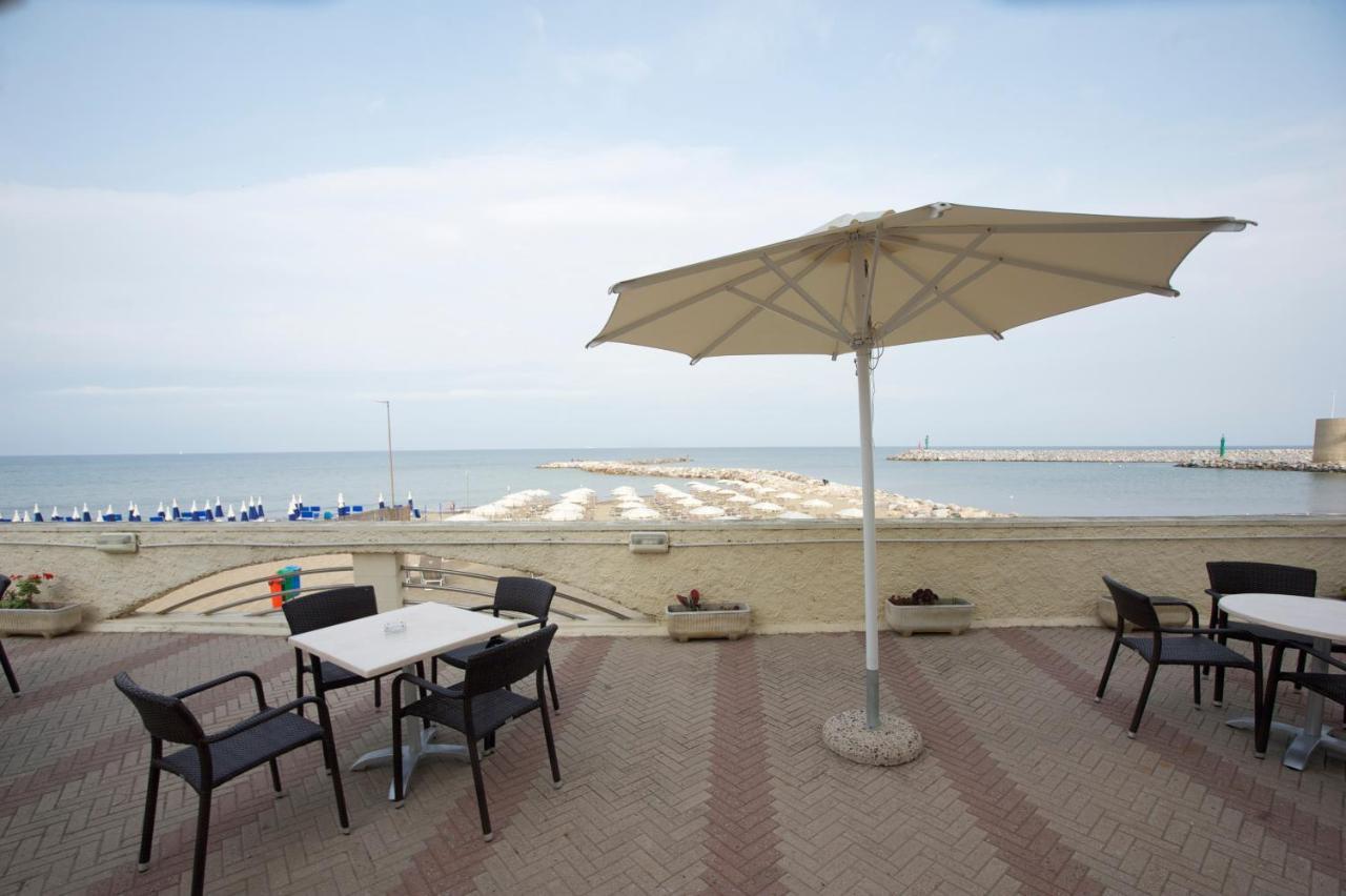 Hotel Stella Marina 산빈첸초 외부 사진