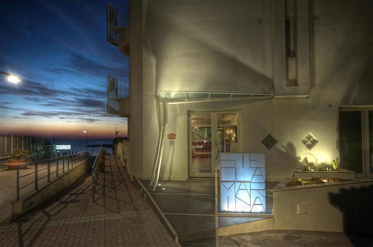 Hotel Stella Marina 산빈첸초 외부 사진